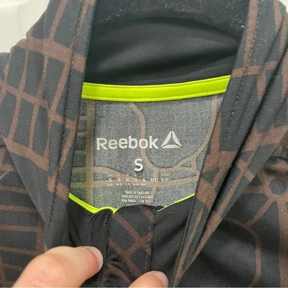 Reebok Running Quarter Zip Pullover Black and Brown NYC Marathon Size S - Picture 3 of 6